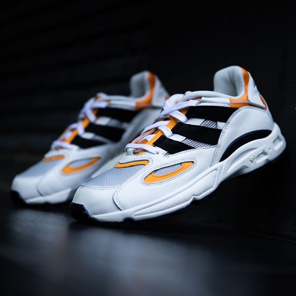 แนะนำรองเท้า ADIDAS LXCON 94 สนีกเกอร์สุดสวย คลาสสิคในสไตล์ยุค 90 ที่ใครหลายคนอยากได้