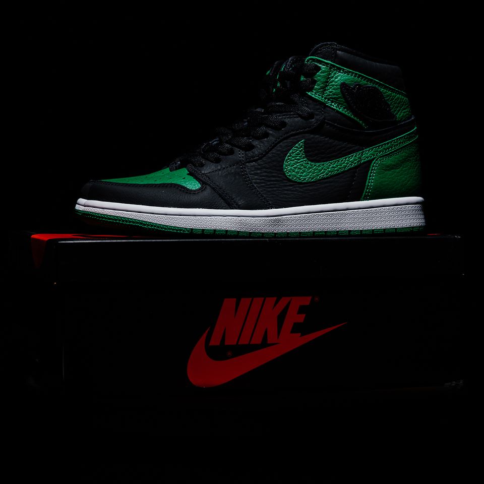 แนะนำ Nike Air Jordan 1 HIGH RETRO OG “PINE GREEN” ทรงคลาสสิกในตำนาน จัดให้คนที่ชื่นชอบสีเขียวโดยเฉพาะ