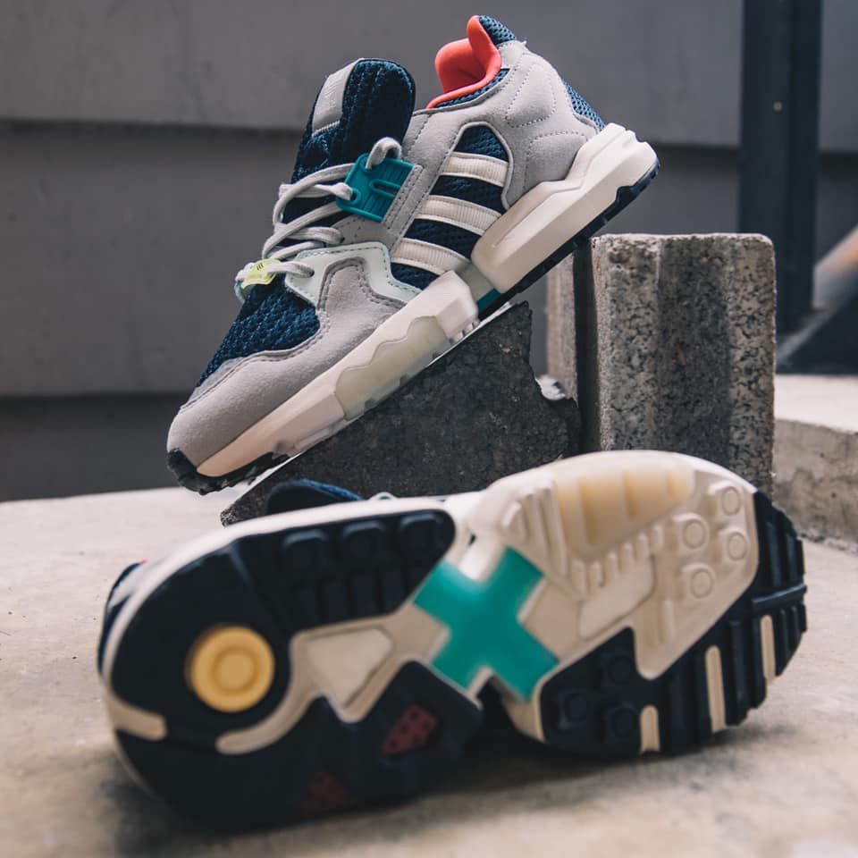 ADIDAS W ZX TORSION รุ่น EE4845 / EE4846 รองเท้าสตรีทดีไซน์แห่งวันวานในยุค 90s มีวางจำหน่ายในไทยแล้ววันนี้