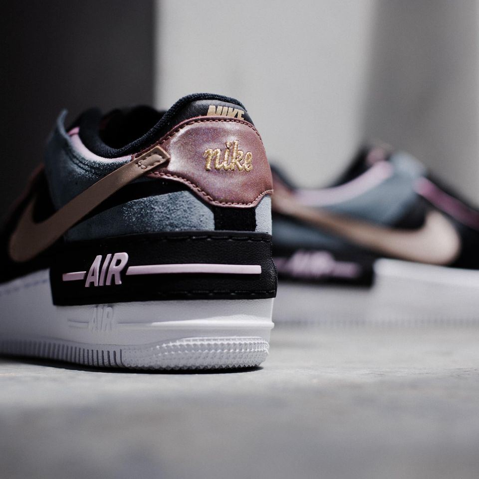 ข่าวดี NIKE W Air Force 1 SHADOW RTL สนีกเกอร์สวยๆ สำหรับคุณสภาพสตรี พร้อมวางจำหน่ายในไทยแล้ววันนี้