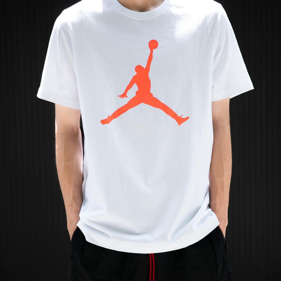 เปิดตัวเสื้อผ้า Nike M J Jumpman จาก Jordan Brand จัดให้เอาใจสายสปอร์ตโดยเฉพาะ