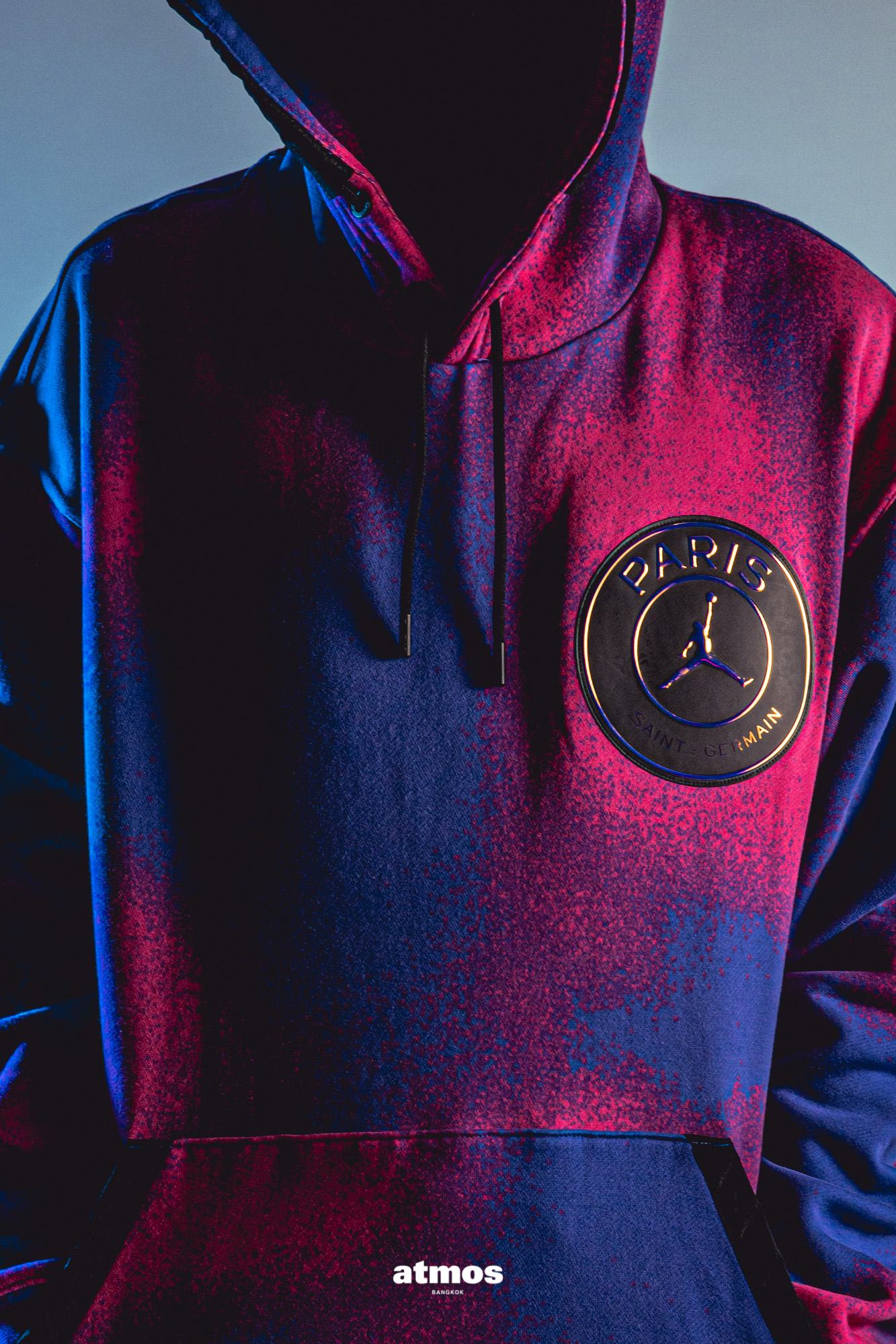 เสื้อผ้าคอลเล็คชั่น JORDAN x PARIS SAINT มาพร้อมสีสันสดใส ได้รับแรงบันดาลใจจาก เนบิวล่า ในอวกาศ