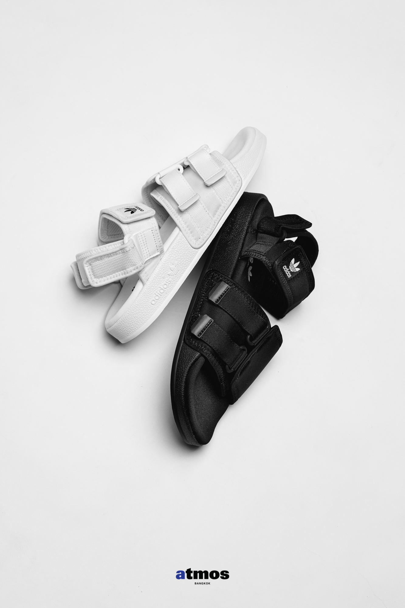 มาแล้ว adidas New ADILETTE SANDAL 4.0 รองเท้าซานดัลสวยๆ มาใหม่ ต้อนรับซัมเมอร์ 2021