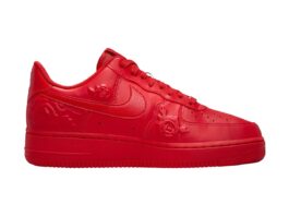เตรียมพร้อมรับ Cuffing Season ด้วย Nike Air Force 1 Low “Roses” สุดปัง!