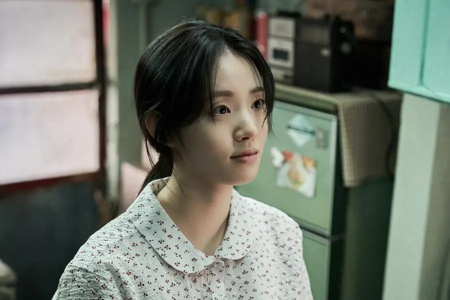 Shin Si Ah พลิกบทบาทจากสาวใสกลายเป็นนักฆ่าระดับตำนานในหนังใหม่ “The Old Woman With The Knife”