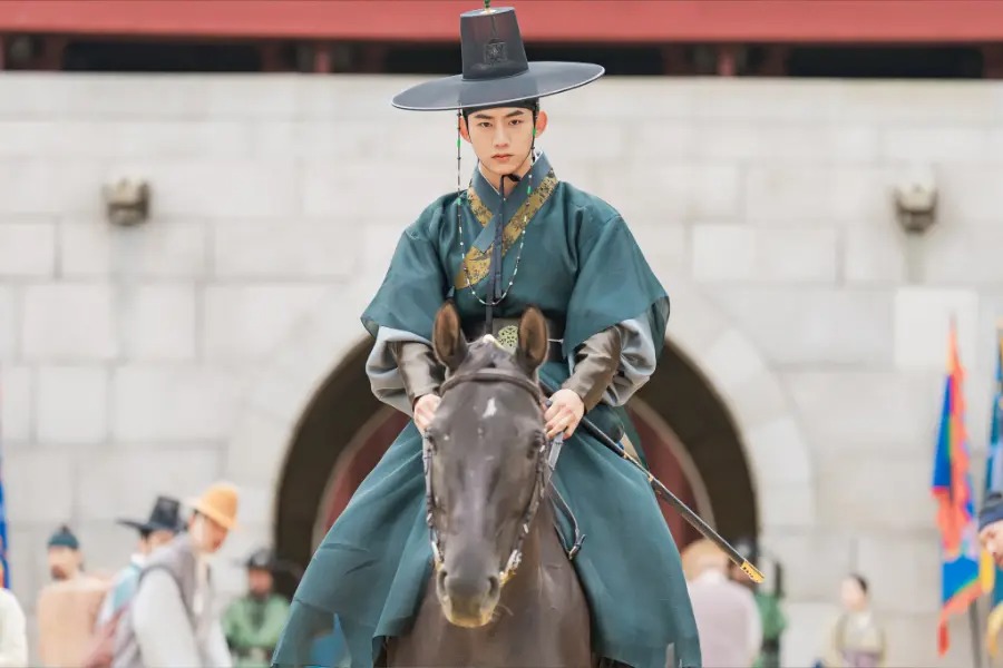 แทคยอน 2PM แปลงโฉมเป็นพระเอกสุดเพอร์เฟกต์ในซีรีส์โรแมนซ์แฟนตาซีเรื่องใหม่ “The First Night With The Duke”